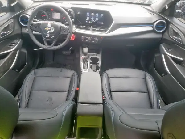 KL77LFEP5SC272430 2025 CHEVROLET TRAX - Image 8