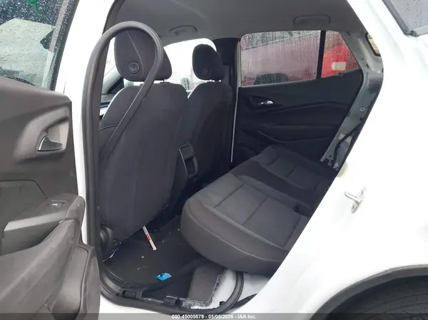 KL77LFEP5SC318449 2025 CHEVROLET TRAX - Image 8