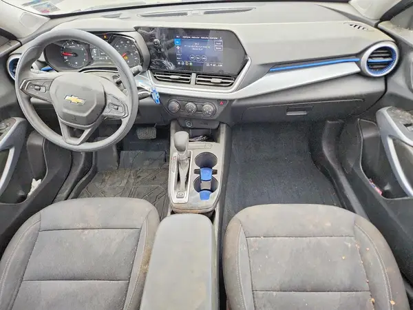 KL77LFEP6SC023585 2025 CHEVROLET TRAX - Image 8