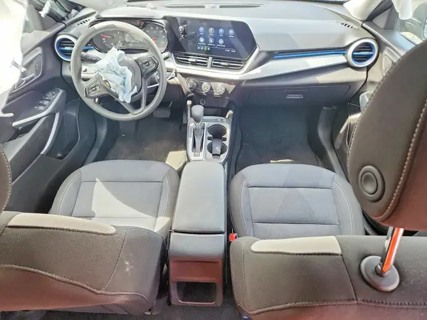 KL77LFEP6SC111360 2025 CHEVROLET TRAX - Image 8
