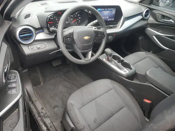 KL77LFEP6SC126201 2025 CHEVROLET TRAX - Image 8