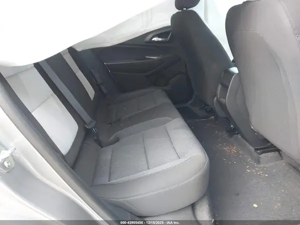 KL77LFEP6SC127946 2025 CHEVROLET TRAX - Image 8