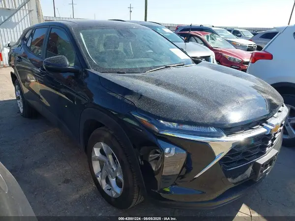 KL77LFEP6SC284392 2025 CHEVROLET TRAX - Image 1