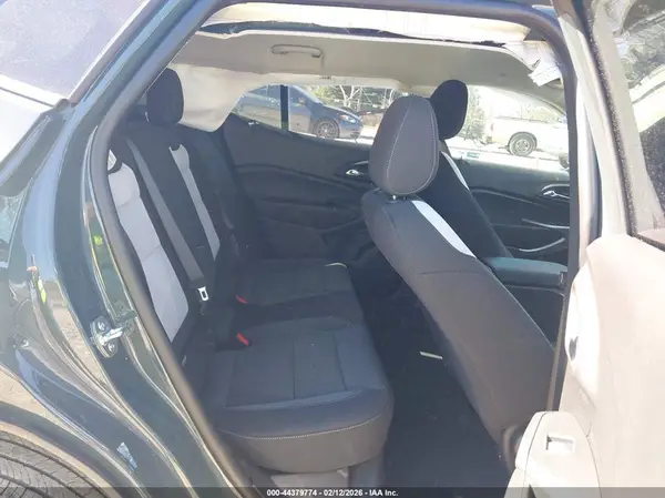 KL77LFEP6TC039058 2026 CHEVROLET TRAX - Image 8