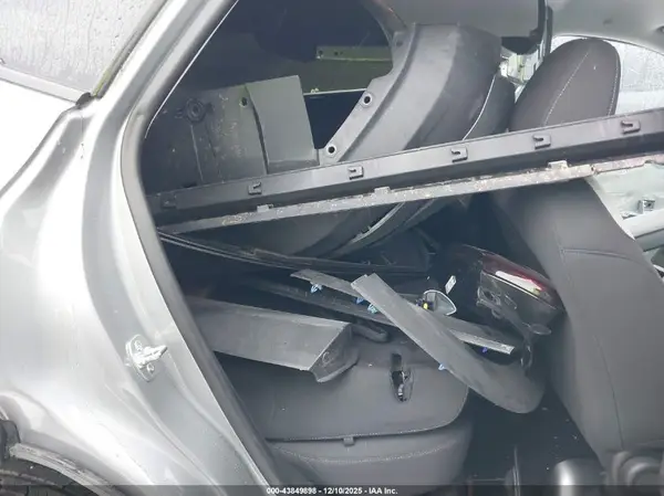 KL77LFEP7SC013549 2025 CHEVROLET TRAX - Image 8