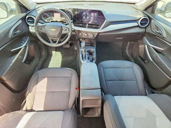 KL77LFEP7SC019707 2025 CHEVROLET TRAX - Image 8