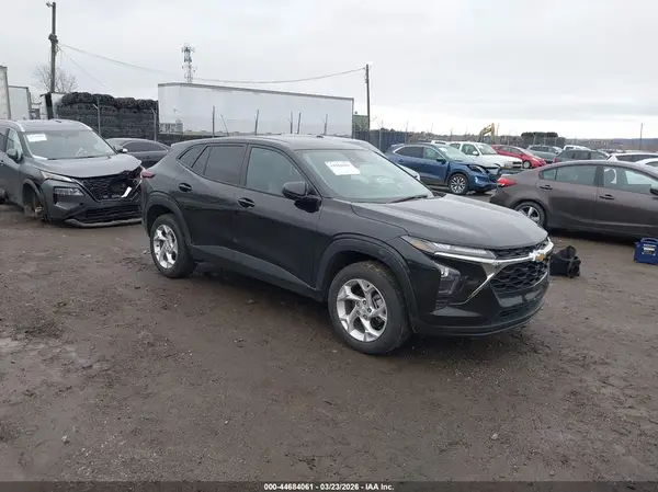 KL77LFEP7SC051329 2025 CHEVROLET TRAX - Image 1