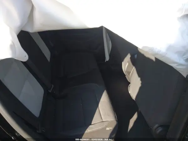 KL77LFEP7SC058443 2025 CHEVROLET TRAX - Image 8