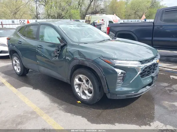 KL77LFEP7SC164391 2025 CHEVROLET TRAX - Image 1