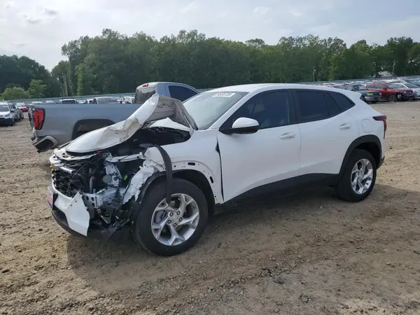 KL77LFEP7SC207465 2025 CHEVROLET TRAX - Image 1