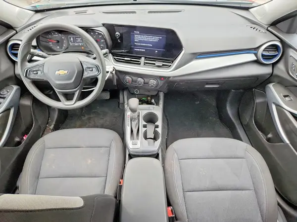 2025 CHEVROLET TRAX auction photo 8