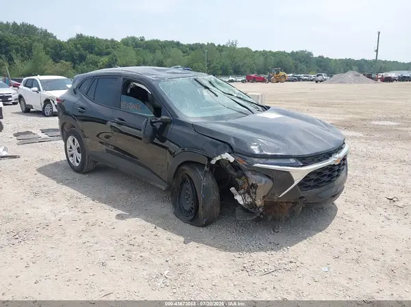 KL77LFEP7SC267794 2025 CHEVROLET TRAX - Image 1