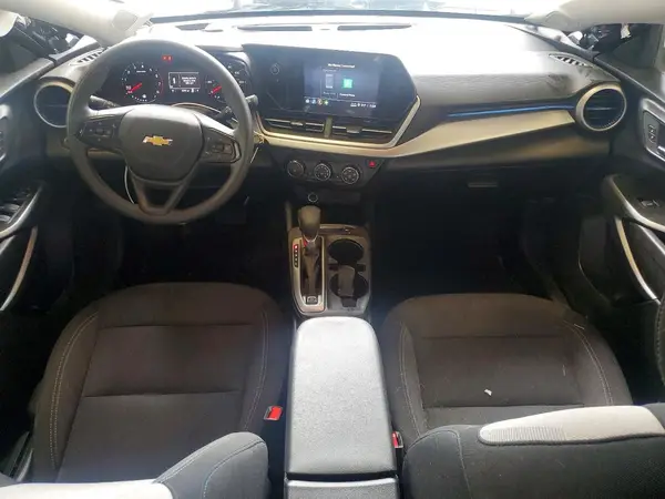 KL77LFEP7SC291142 2025 CHEVROLET TRAX - Image 8