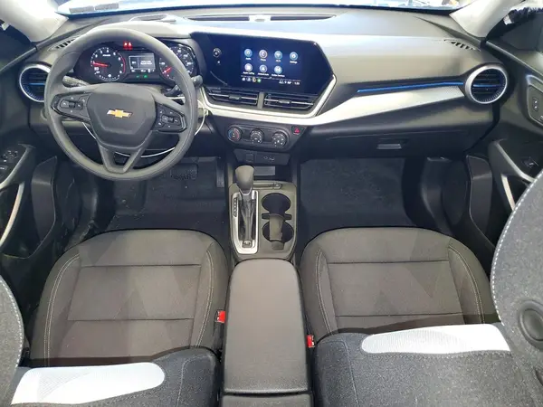 KL77LFEP7TC090598 2026 CHEVROLET TRAX - Image 8