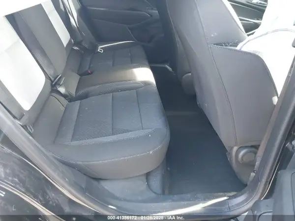 KL77LFEP8SC018906 2025 CHEVROLET TRAX - Image 8