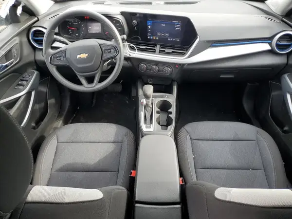 KL77LFEP8SC021496 2025 CHEVROLET TRAX - Image 8