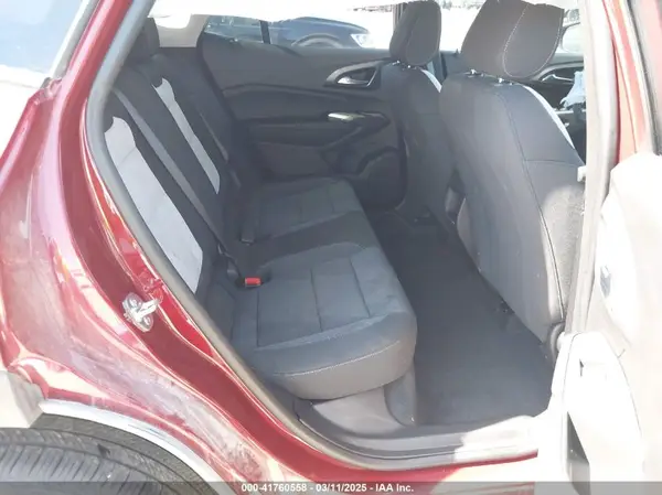 KL77LFEP8SC100277 2025 CHEVROLET TRAX - Image 8