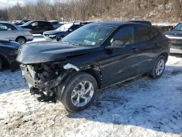 KL77LFEP8SC130590 2025 CHEVROLET TRAX - Image 1