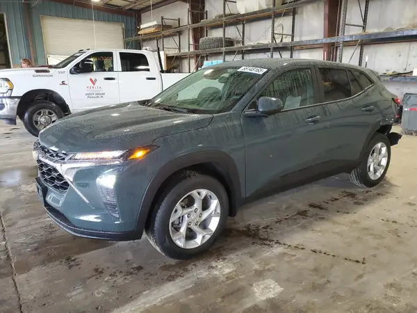 KL77LFEP8SC187260 2025 CHEVROLET TRAX - Image 1