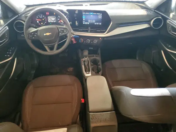 KL77LFEP8SC187260 2025 CHEVROLET TRAX - Image 8