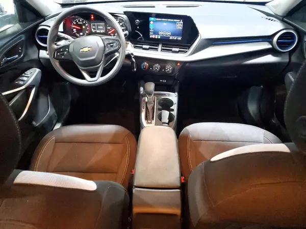 KL77LFEP9SC095347 2025 CHEVROLET TRAX - Image 8