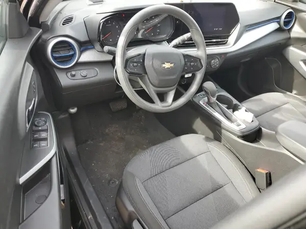 KL77LFEP9SC122045 2025 CHEVROLET TRAX - Image 8