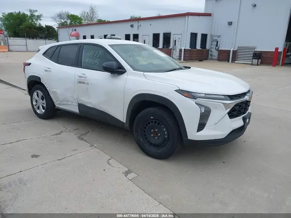 KL77LFEP9SC179880 2025 CHEVROLET TRAX - Image 1