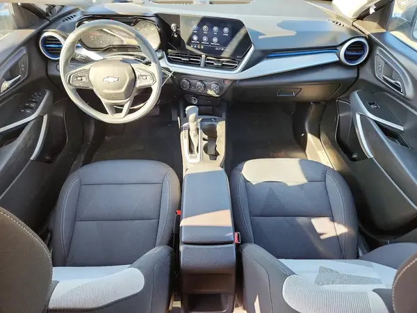 KL77LFEP9SC250768 2025 CHEVROLET TRAX - Image 8