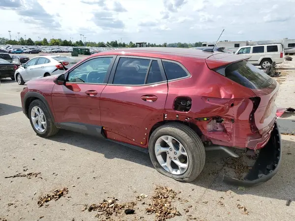 KL77LFEP9SC284337 2025 CHEVROLET TRAX - Image 2