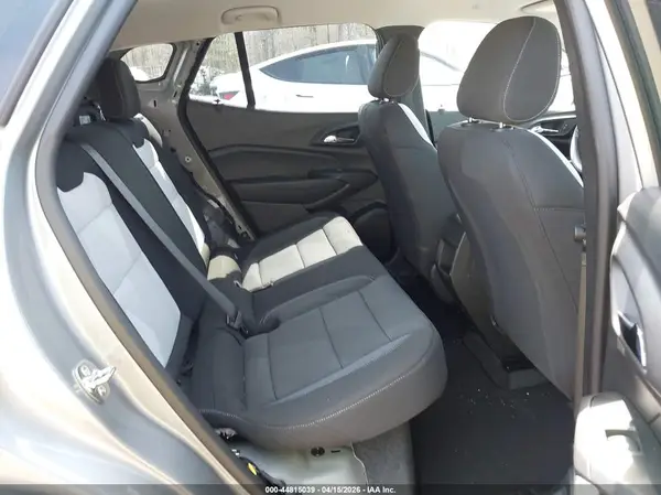 KL77LFEP9TC020374 2026 CHEVROLET TRAX - Image 8