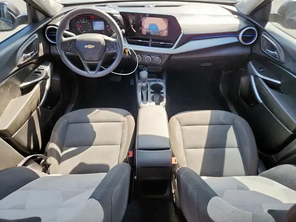 KL77LFEPXSC002772 2025 CHEVROLET TRAX - Image 8