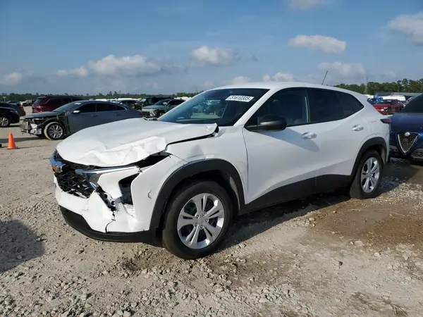 KL77LFEPXSC046318 2025 CHEVROLET TRAX - Image 1