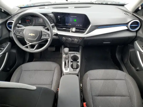 KL77LFEPXSC075995 2025 CHEVROLET TRAX - Image 8