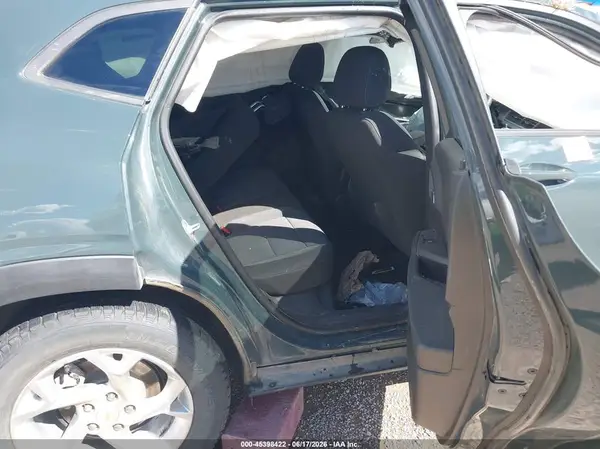 KL77LFEPXSC104041 2025 CHEVROLET TRAX - Image 8