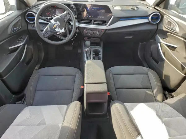 KL77LFEPXSC131580 2025 CHEVROLET TRAX - Image 8
