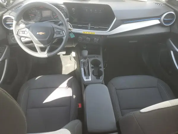 KL77LFEPXSC182738 2025 CHEVROLET TRAX - Image 8