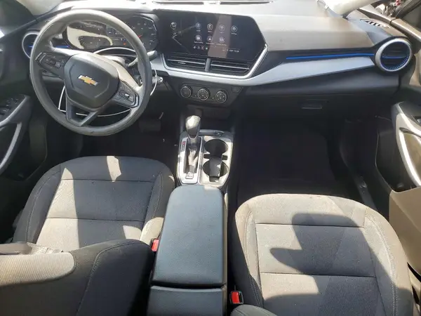KL77LFEPXSC304448 2025 CHEVROLET TRAX - Image 8
