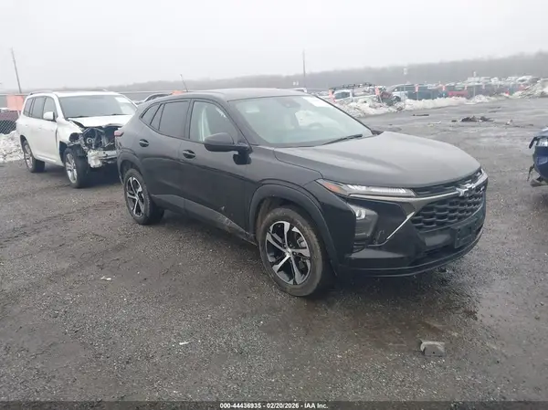 KL77LGE20RC107423 2024 CHEVROLET TRAX - Image 1