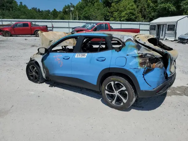 KL77LGE20RC182459 2024 CHEVROLET TRAX - Image 2