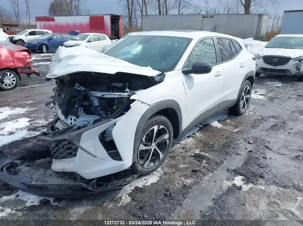 KL77LGE20RC188696 2024 CHEVROLET TRAX - Image 2