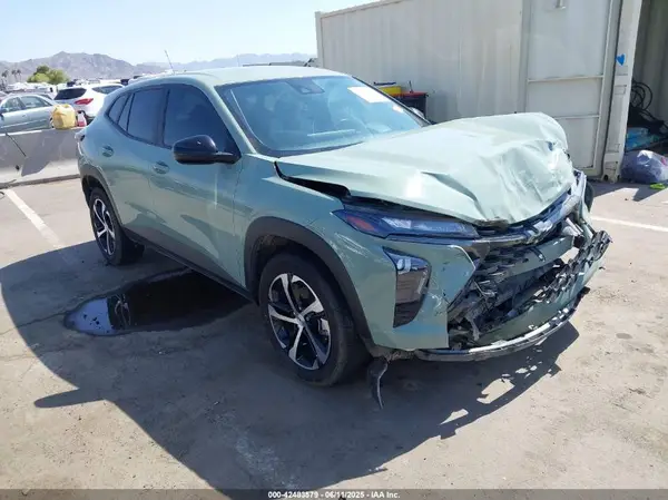 KL77LGE20RC210843 2024 CHEVROLET TRAX - Image 1