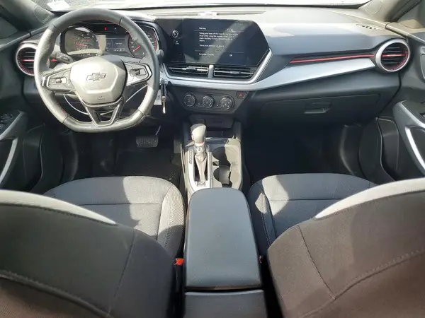 KL77LGE20TC120566 2026 CHEVROLET TRAX - Image 8