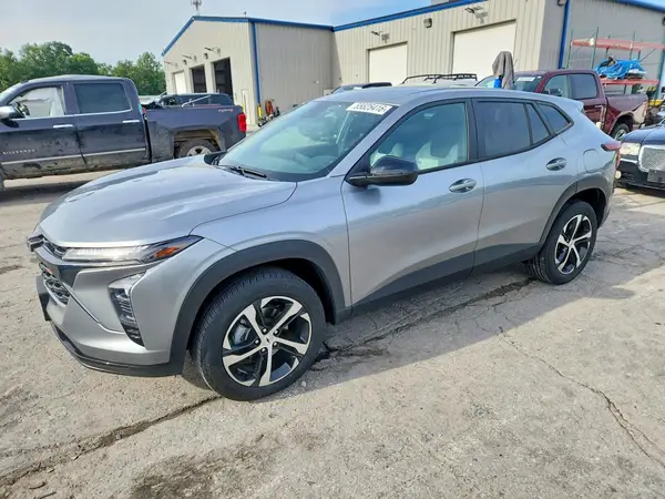 KL77LGE21RC245584 2024 CHEVROLET TRAX - Image 1