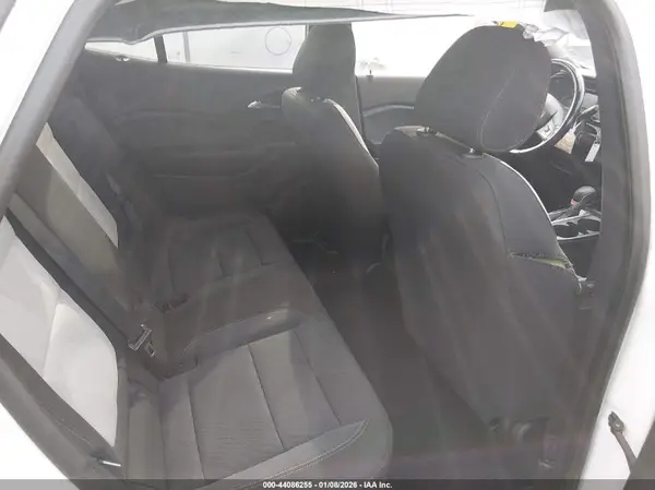 KL77LGE22RC095372 2024 CHEVROLET TRAX - Image 8