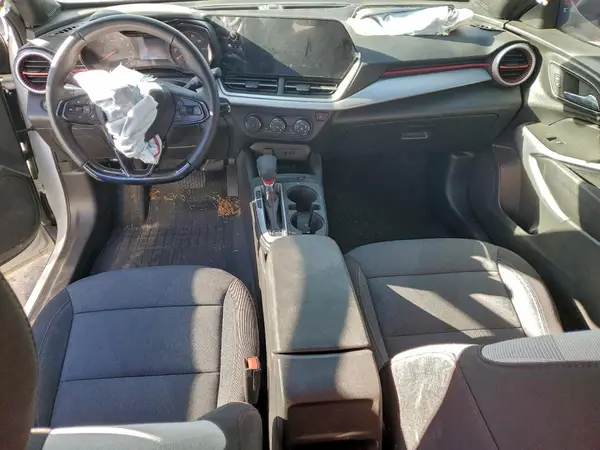 KL77LGE22RC209998 2024 CHEVROLET TRAX - Image 8