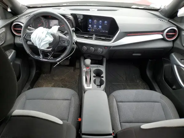 KL77LGE22RC219351 2024 CHEVROLET TRAX - Image 8
