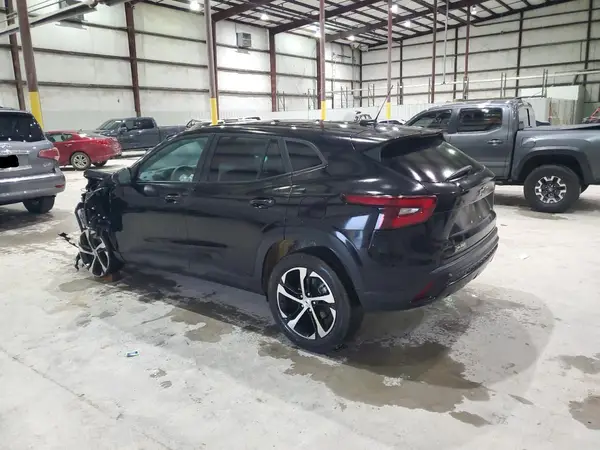 KL77LGE23RC018932 2024 CHEVROLET TRAX - Image 2