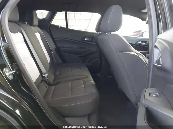 KL77LGE23RC075499 2024 CHEVROLET TRAX - Image 8