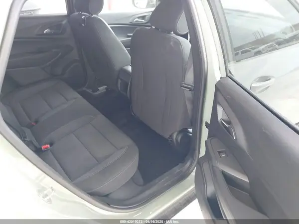 KL77LGE23RC082727 2024 CHEVROLET TRAX - Image 8
