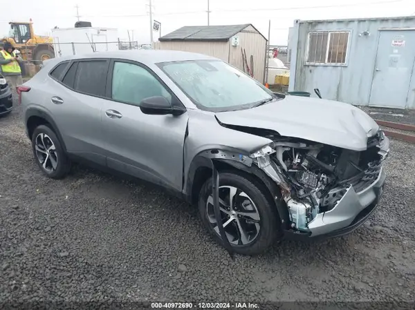 KL77LGE23RC148371 2024 CHEVROLET TRAX - Image 1
